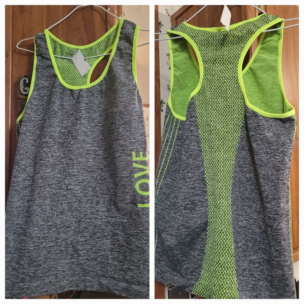 Lounge/Workout Top